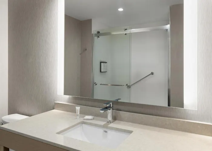Hyatt Place 4*