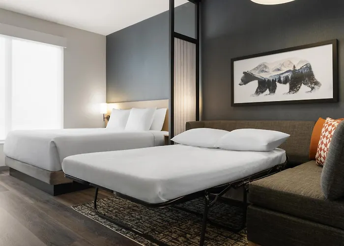 Hyatt Place Hotel 4*